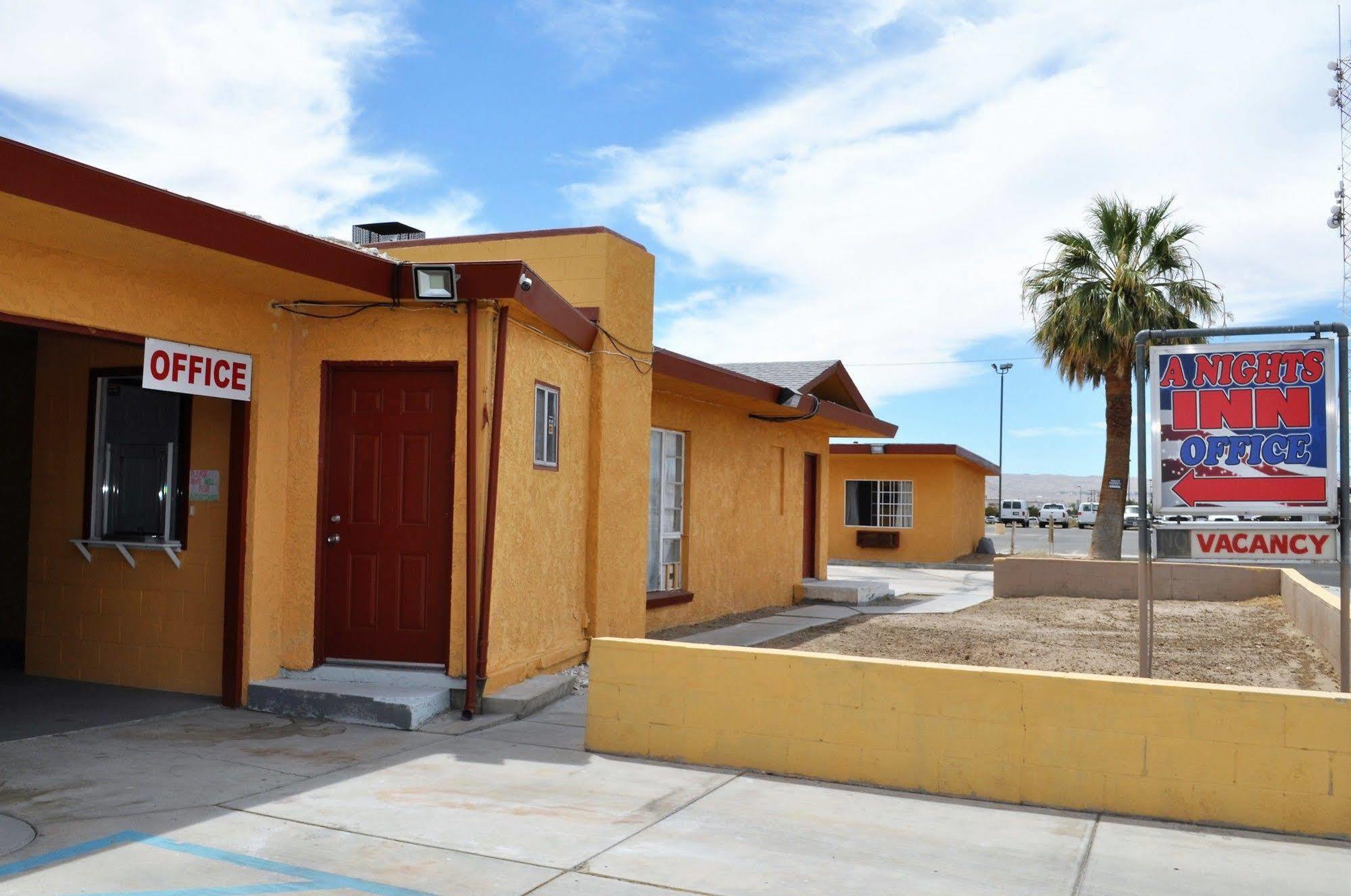 A Nights Inn Ridgecrest Εξωτερικό φωτογραφία