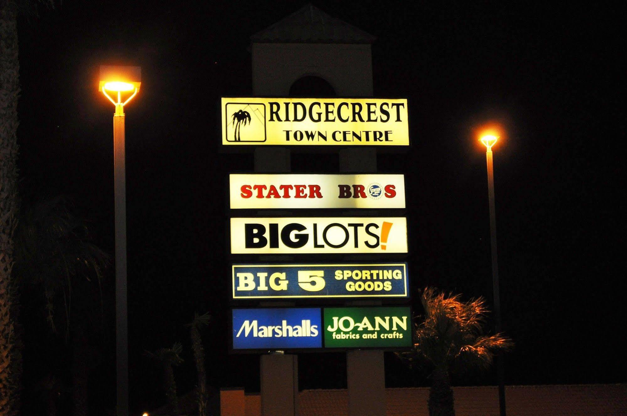 A Nights Inn Ridgecrest Εξωτερικό φωτογραφία